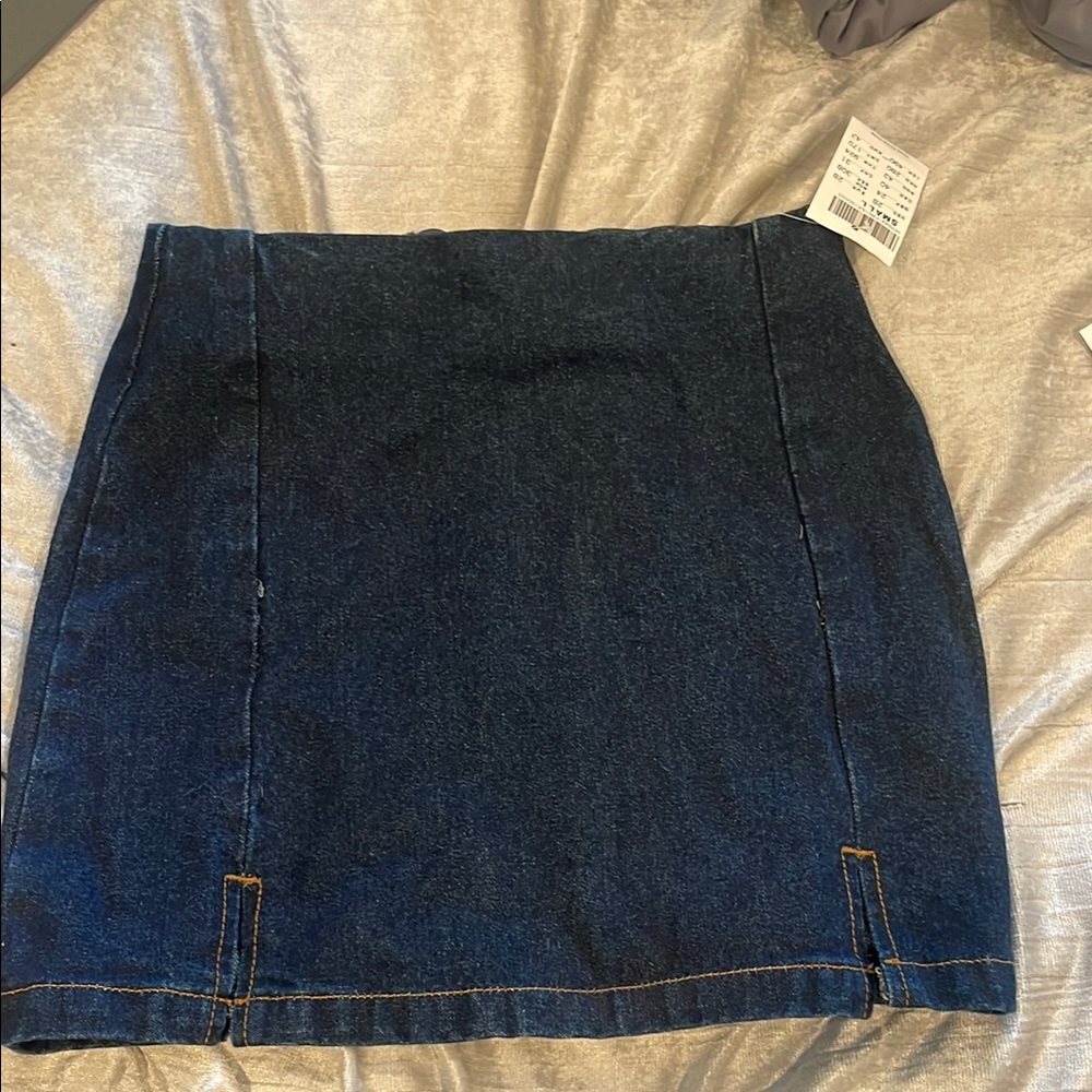 Zara Blue and Gold Pencil Mini Skirt